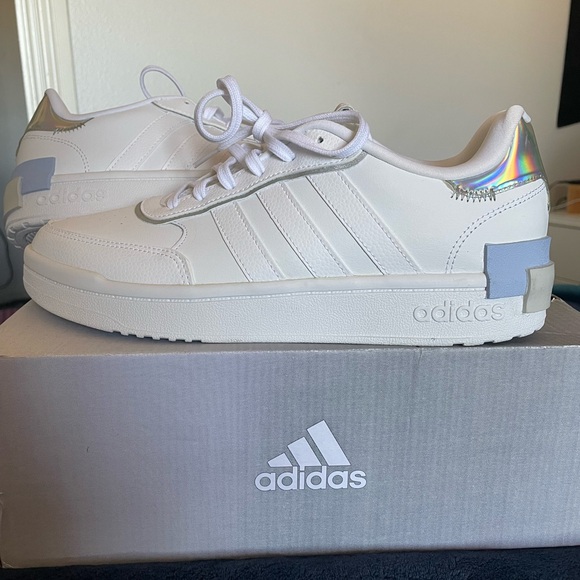 Adidas POSTMOVE SE SHOES H03744 SUPER CUSHIONY - Picture 2 of 13